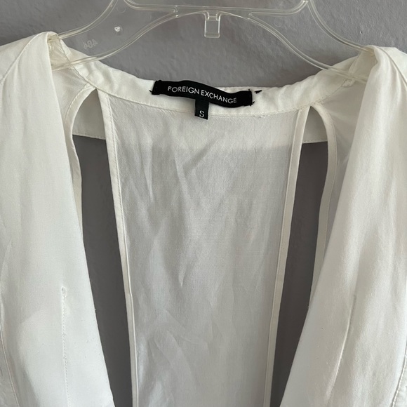 Foreign Exchange Cold Shoulder Button Front Top - Picture 3 of 9